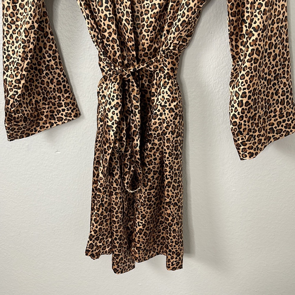 Morgan Taylor Intimates Satin Cheetah Print Robe - Picture 4 of 8